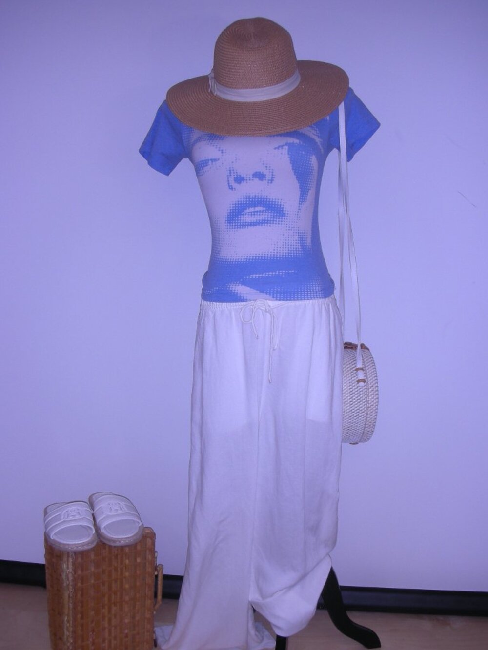 Urban Outfitters Madonna Graphic‎ Baby Tee Y2K Blue Fitted Top Small